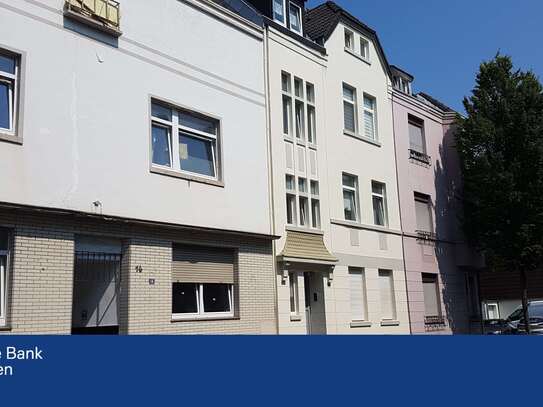 Gemütliche Dachgeschosswohnung mit Balkon über den Dächern von Eschweiler