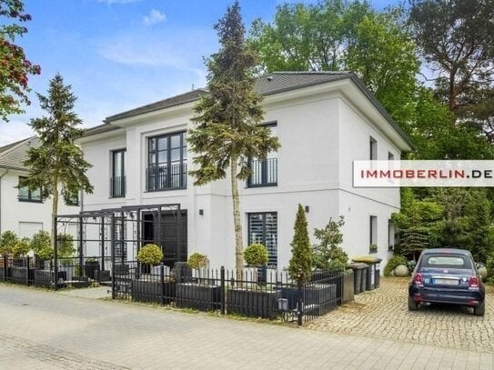 IMMOBERLIN.DE - Exquisites Einfamilienhaus mit Topambiente in harmonischer Lage