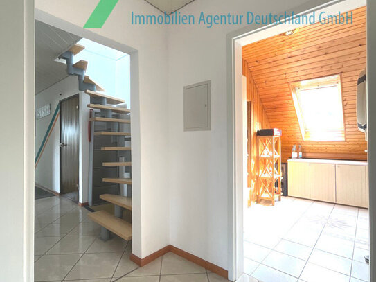 RESERVIERT Wunderschöne 3-5 Zimmer Eigentumswohnung ca.145m² mit eigenem Gartenanteil und Garage in Angerstein, Nörten-…