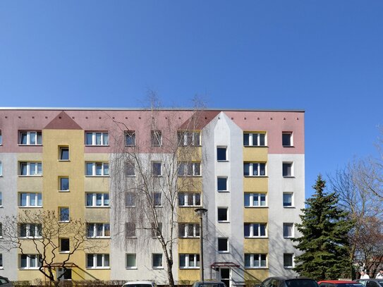 3ZKB mit Küchenzeile in grüner Lage Stadtfelds