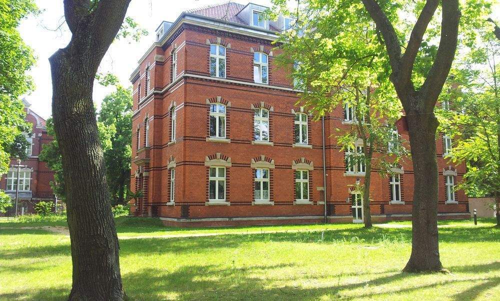 charmante, helle und ruhige 3-Zimmer-Wohnung in parkähnlicher Wohnanlage in Britz - Foto 1
