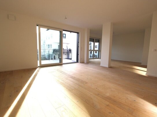 Bezugsfertiger Neubau Wohn(t)raum: Hochwertig ausgestattete 3 Zimmer mit Balkon