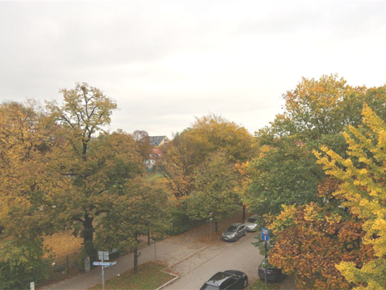 München Josephsburg: sonnige 3-Zi.-Whg. mit Blick in Top Lage (KP)