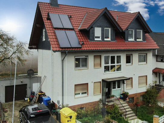 Grundsolides Mehrfamilienhaus in Naturnaher Lage