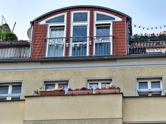 Bezugsfrei: Sonnige Gründerzeit-Single-Wohnung in Friedrichshain + separate Küche + Hinterhoflage