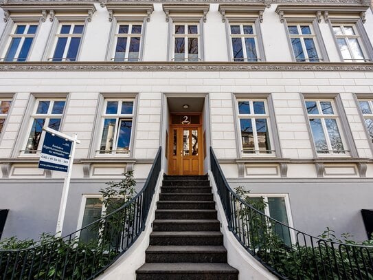 Maisonette Endetage mit Weitblick in direkter Alsternähe ++ Courtagefrei ++