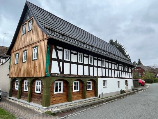 Schickes Haus mit Ausbaumöglichkeit! Umgebindewohnhaus mit Garage und Carport