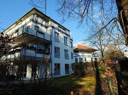 Wohnen wie im Reihenhaus - Moderne Eigentumswohnung mit Gartenanteil