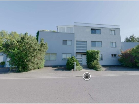 Rodgau: Bis zu 1.250 m² Lagerfläche + Bis zu 250 m² Büro / Maisonette-Wohnung optional