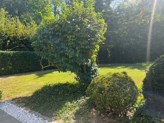 Luxus pur: Erdgeschosswohnung mit Garten, Kamin - Nähe Heinrich-Laehr-Park