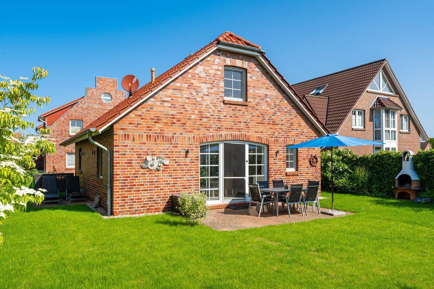 Real Estate Title Image Background