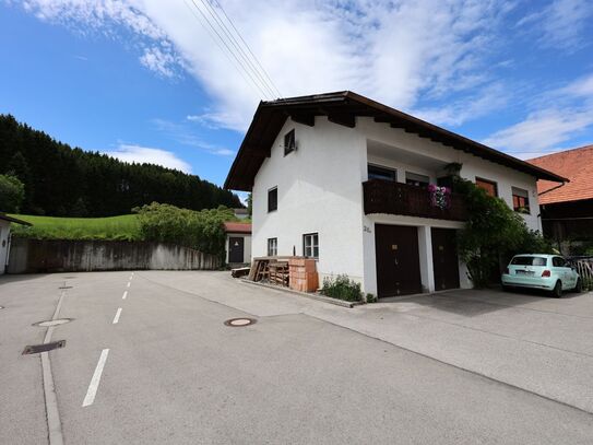 Ihr neues Zuhause am Fuße des Auerbergs in Bernbeuren!