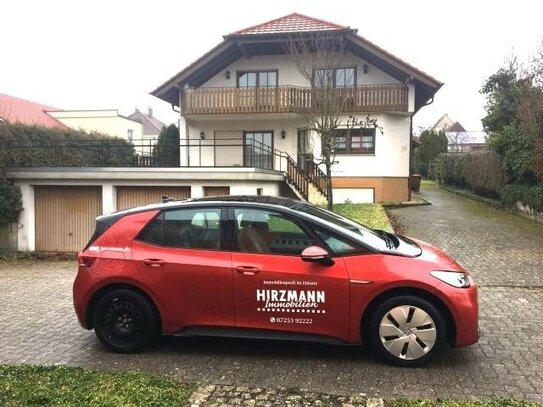 Großes freistehendes Einfamilienhaus in ruhiger Ortsrandlage