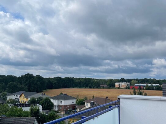 Leben zwischen Wandlitzsee und Liepnitzsee: Zweizimmerwohnung mit großem Südbalkon