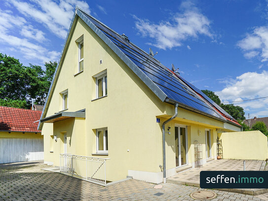 **Energieeffizientes Einfamilienhaus (A+) bietet modernen Wohnkomfort - vor den Toren Münchens**