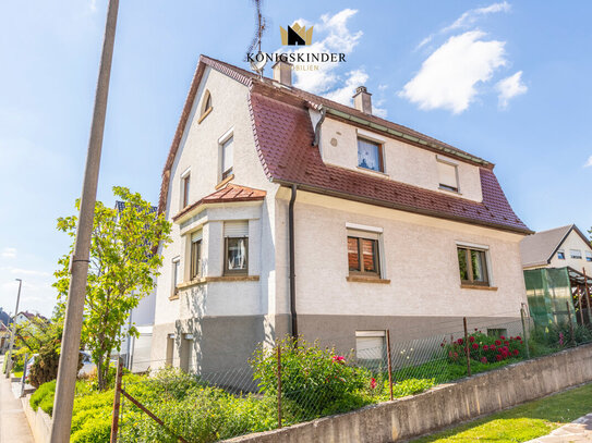 *Zweifamilienhaus in Renningen Malmsheim mit viel Potenzial*