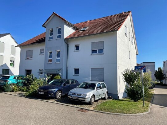 Gepflegte 2 Zi.-EG Wohnung mit schöner Terrasse in ruhiger Lage