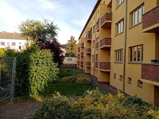 vermietete 45 qm 2-Zimmer-Wohnung mit Balkon im Stadtteil Cracau