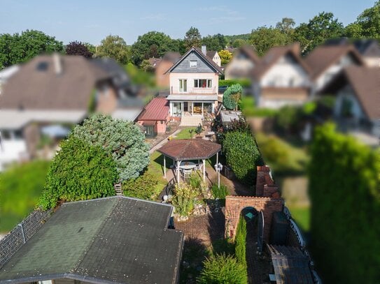 MANNELLA *Flexibles Wohnkonzept mit großem Garten* Geräumiges Haus in beliebter Lage von Kaldauen!