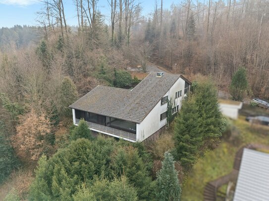 Einmalige Gelegenheit mit Panorama-Blick | Zweifamilienhaus mit ca. 197 m² Wohnfläche