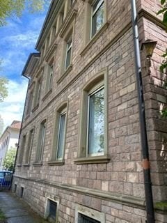 Vollständig renovierte Wohnung mit vier Zimmern und Einbauküche in Bad Kreuznach