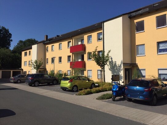 4-Raum-Wohnung mit Balkon und Garage in ruhiger ländlicher Lage