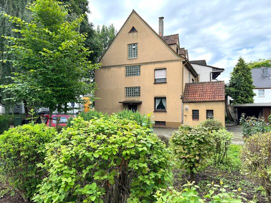 Dreifamilienhaus mit Keller und Stellplätzen in zentrumsnaher Lage von Kamen