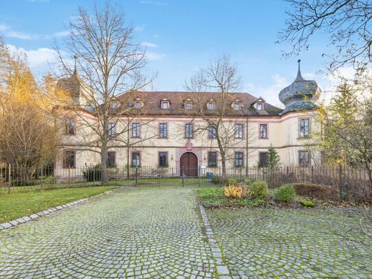 Einzigartige Investitionsmöglichkeit im Denkmalschutz: Schloss Weisendorf nahe Herzogenaurach