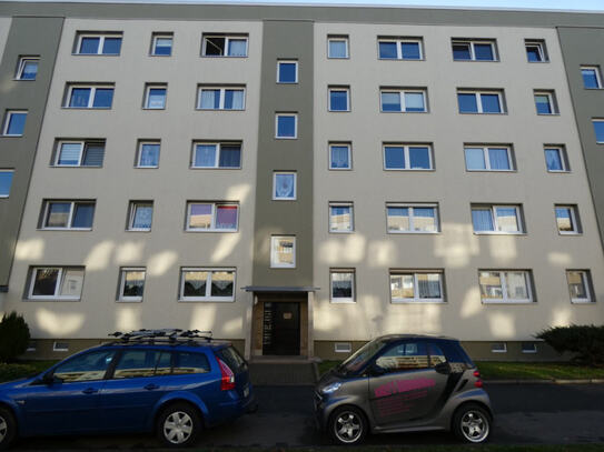 Wohnung im Dachgeschoß, gleich hinter dem VW-Werk, mit herrlichem Blick ins Grüne.