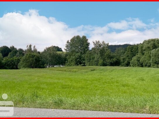 Landwirtschaftsfläche mit Entwicklungspotential in Drachselsried