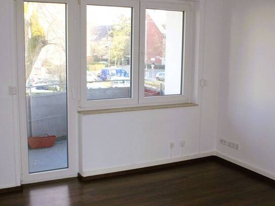 Charmante 2-Zimmer-Wohnung mit Balkon in Düsseldorf-Unterrath