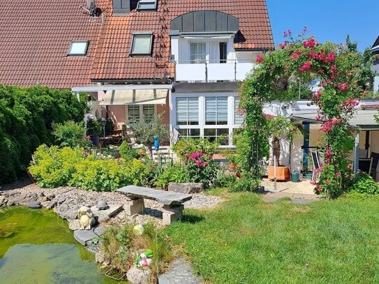 4 1/2 Zimmer Wohnung im Doppelhaus-Stil mit idyllischem Garten