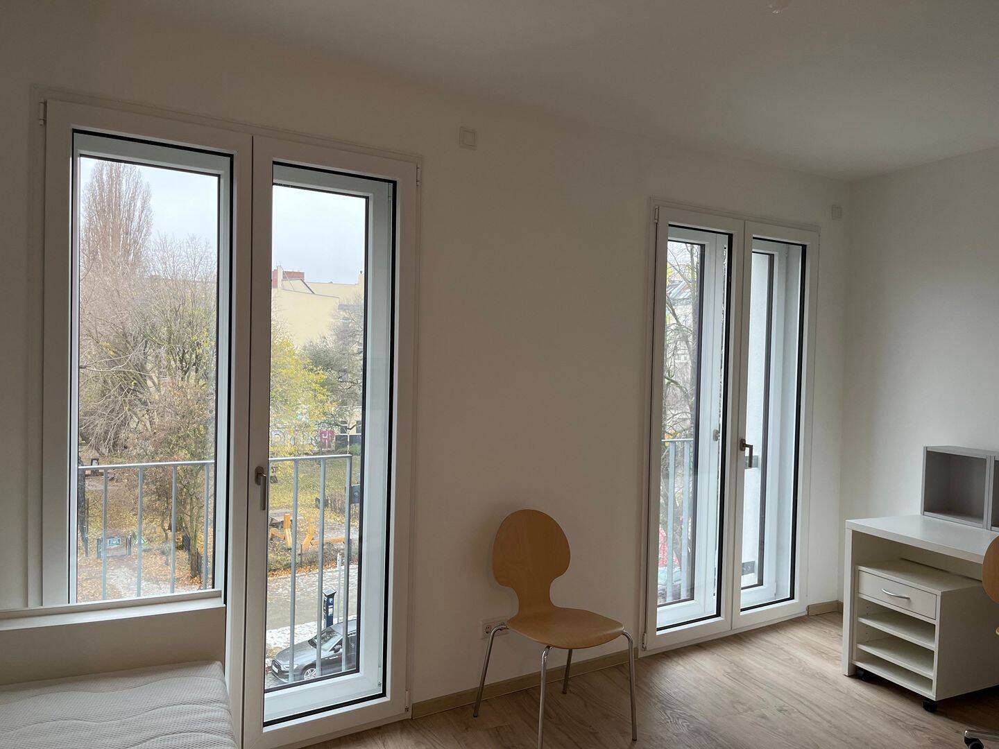 Moderne 1-Zimmer-Wohnung mit EBK und Aufzug in Berlin - Foto 1