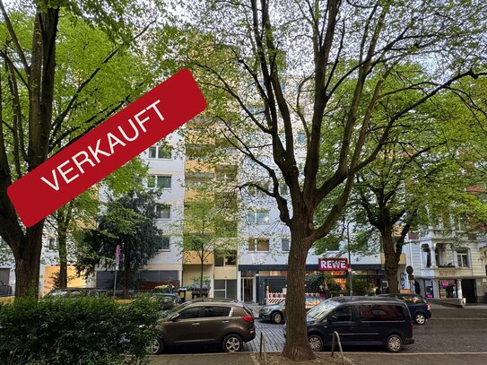 Kompakte 1 Zimmerwohnung mit Loggia und TG-Stellplatz in Wiesbaden -Nähe Ringkirche