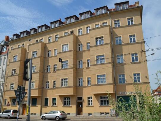 Moderne 1-Zimmer-Wohnung mit EBK + Balkon im beliebten Leipziger Süden !