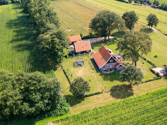 Einzigartiger Bauernkotten in idyllischer Alleinlage von Neuenhaus - Grasdorf