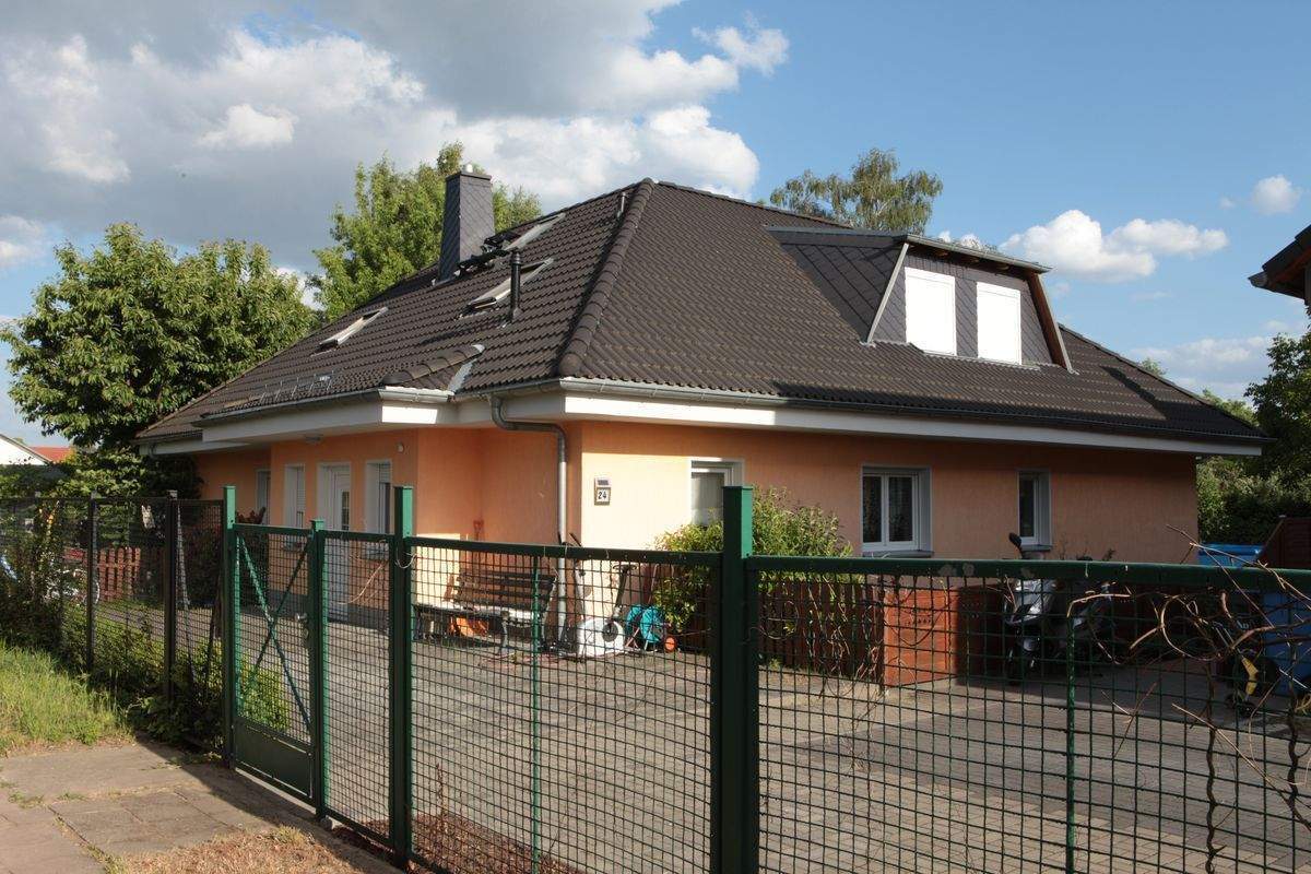 Charmante Dachgeschosswohnung in Berlin-Pankow (Ortsteil Französisch Buchholz) - Photo 1