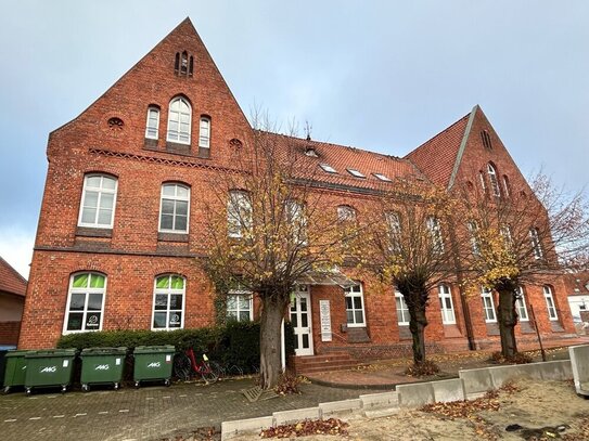 Denkmalschutz! Zentrale 2-Zimmer-Wohnung im Herzen von Bassum!