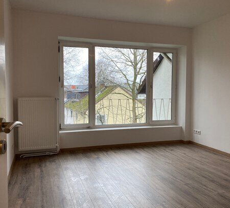 Ihr neues Zuhause: Helle 2-Zimmer-Wohnung in zentraler Lage von Wedel!