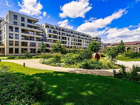 Schöner Wohnen mit Blick in den Herzogin Garten und zur Orangerie - Neubauwohnung in Top-Citylage.