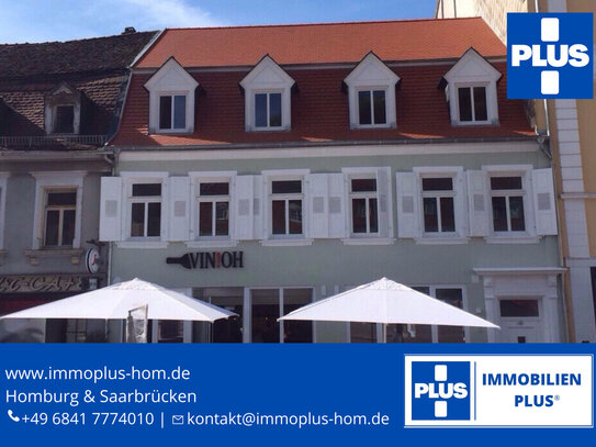 HOMBURG-MARKTPLATZ; MODERNE 2 ZKB WOHNUNG MIT EINBAUKÜCHE