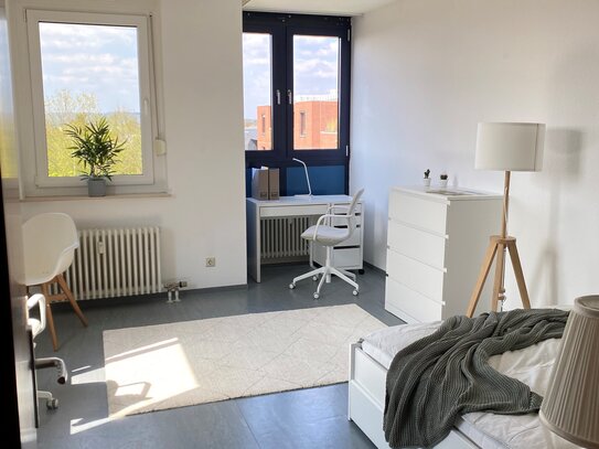 Renoviertes Studentenapartment, direkt neben der Uni!