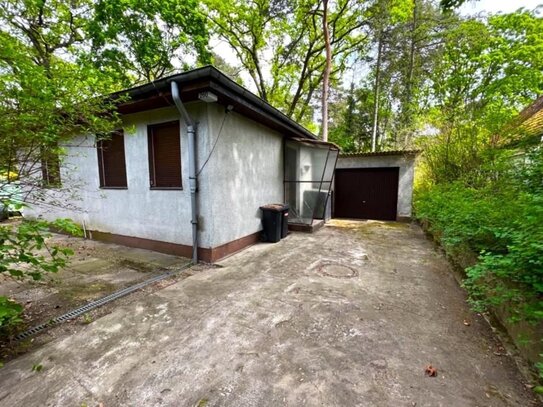 Naturbelassenes Grundstück mit Bestandsbungalow und Potential von ca. 758 m² Größe, Handwerkerobjekt