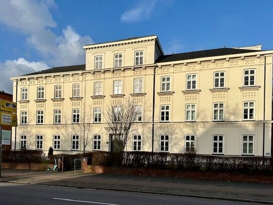 Charmant renovierte 1-2 Zimmer Altbau-Wohnungen