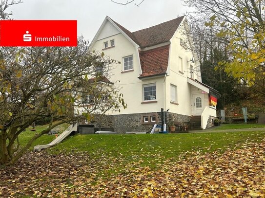 Einmalige Gelegenheit! Einfamilienhaus mit ca. 4.900m² Grundstück in Homberg/Efze!