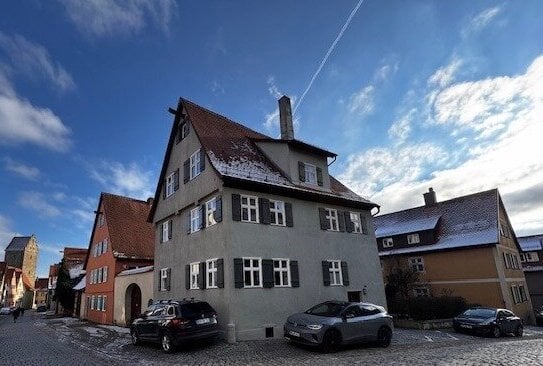 Freistehendes Altstadthaus (Einzeldenkmal) mit Wohnungen und Garten in ruhiger Randlage der Altstadt