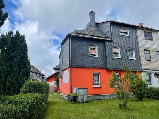 Großzügiges Einfamilienhaus in Großbreitenbach mit vielfältigen Gestaltungsoptionen