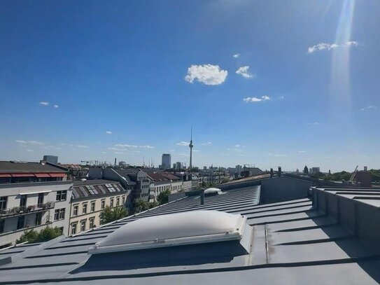 Exklusive 5-Raum-Penthouse-Wohnung, gehobener Innenausstattung mit Balkon und Dachterrasse