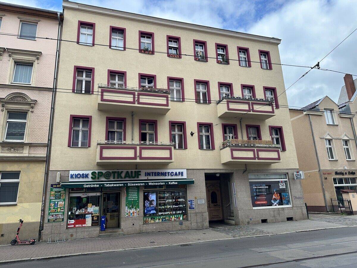 Großzügig und hell geschnittene Wohnung, unweit der Köllnischen Heide ***Balkon***Dielen*** - Photo 1