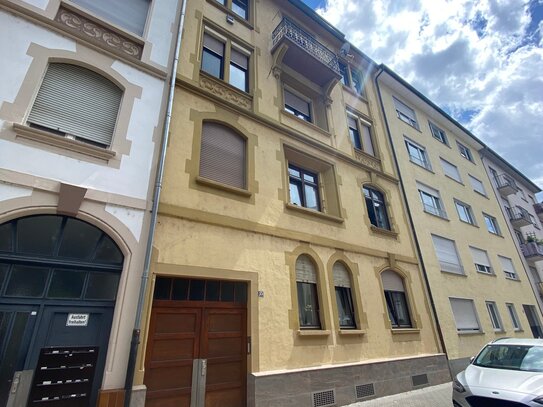 1-Zimmer-Wohnung mit Balkon in ruhiger Lindenhof-Lage!